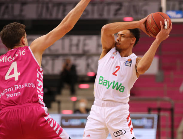 其租借至亚 其租借至亚