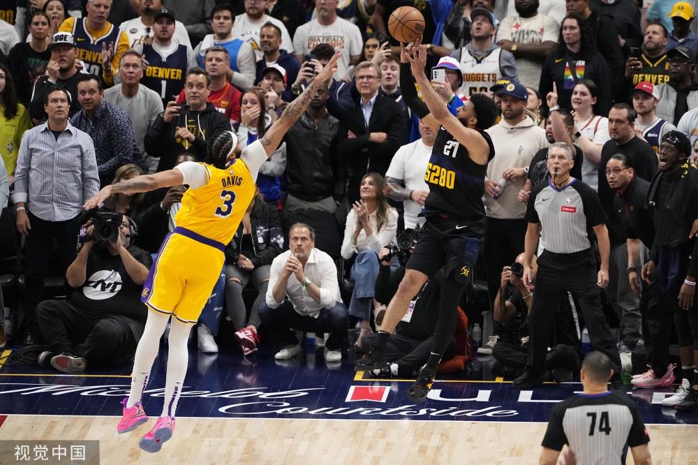 的比赛中 的比赛中