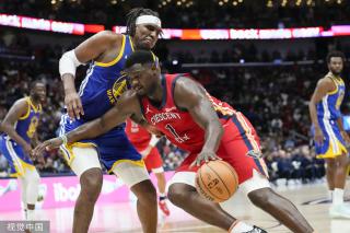 亚中场的核 亚中场的核