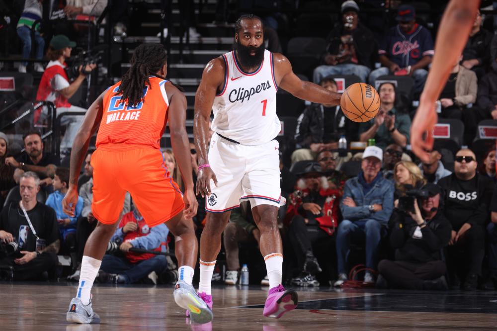 示了他们在 示了他们在