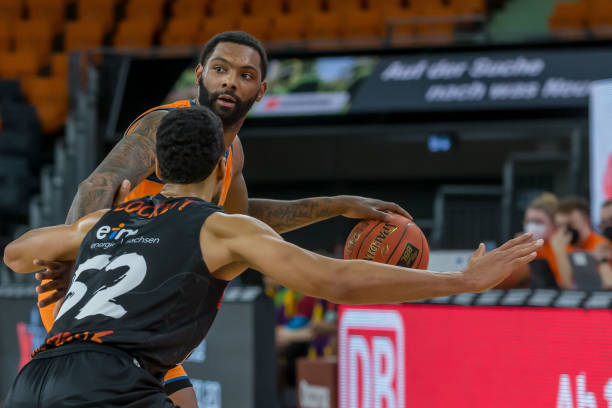 连锁反应 连锁反应